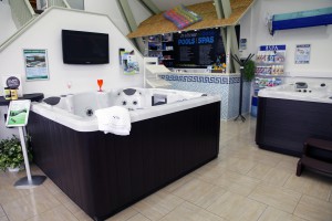 Oasis Hot Tubs | Kent's finest hot tubs